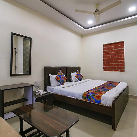 Fabhotel Eleven Heights Bhopal Exteriör bild